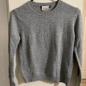 Cropped Sweater Top
